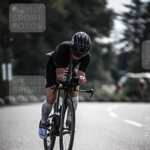 21.06.2026 - 29. Vierlanden-Triathlon H.Heesch http://msf.ph/oto/9879543 21.06.2026 09:12:01 Radfahren 241, 261, 288 meine-sportfotos.de