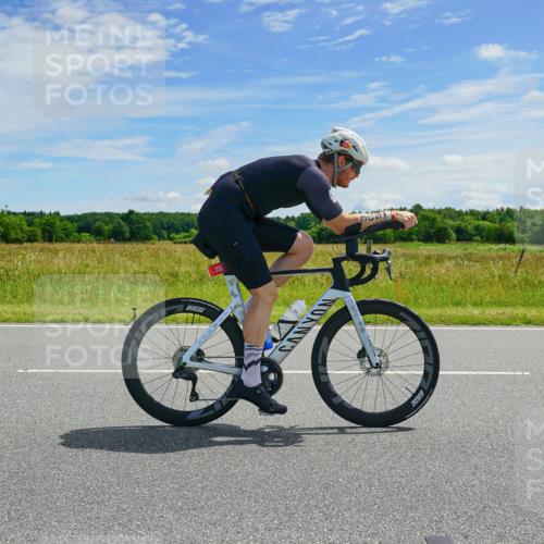 21.06.2026 - Viking Triathlon Michael Burmester http://msf.ph/oto/9879600 21.06.2026 12:33:48 Radfahren 56, 224, 282, 305, 495, 642, 652 meine-sportfotos.de