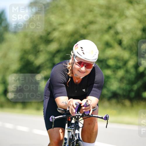 21.06.2026 - Viking Triathlon Michael Burmester http://msf.ph/oto/9879610 21.06.2026 13:15:23 Radfahren 139, 179 meine-sportfotos.de