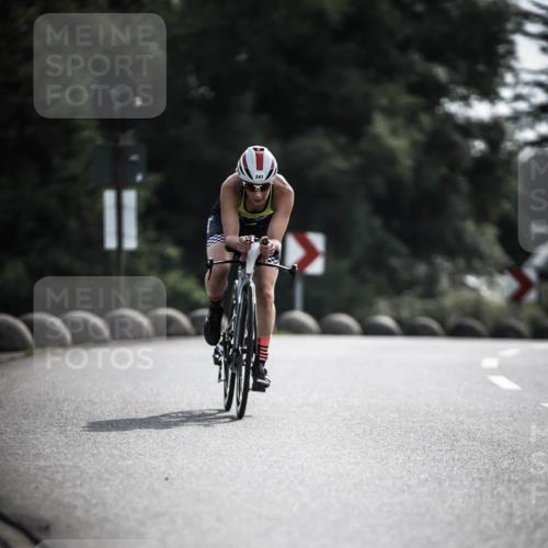 21.06.2026 - 29. Vierlanden-Triathlon H.Heesch http://msf.ph/oto/9879629 21.06.2026 09:12:07 Radfahren 241 meine-sportfotos.de