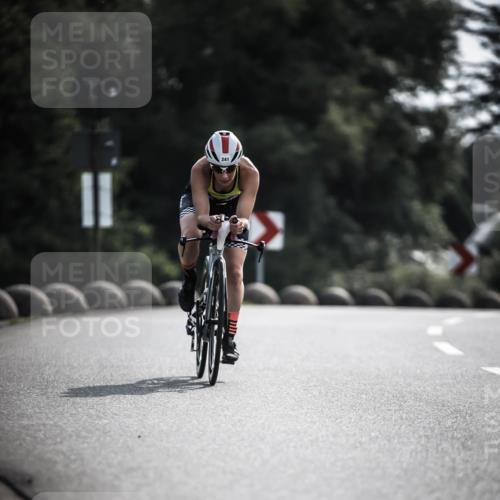 21.06.2026 - 29. Vierlanden-Triathlon H.Heesch http://msf.ph/oto/9879630 21.06.2026 09:12:07 Radfahren 241 meine-sportfotos.de