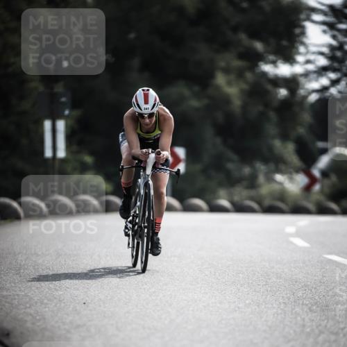 21.06.2026 - 29. Vierlanden-Triathlon H.Heesch http://msf.ph/oto/9879638 21.06.2026 09:12:07 Radfahren 241 meine-sportfotos.de