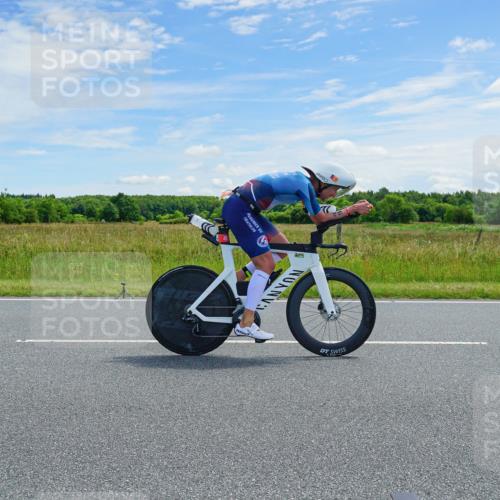 21.06.2026 - Viking Triathlon Michael Burmester http://msf.ph/oto/9879663 21.06.2026 12:34:33 Radfahren 28, 49, 197, 248, 304, 360, 389, 571, 610, 653 meine-sportfotos.de