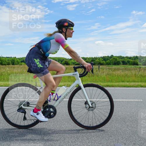 21.06.2026 - Viking Triathlon Michael Burmester http://msf.ph/oto/9879668 21.06.2026 12:34:35 Radfahren 28, 49, 197, 248, 304, 360, 389, 571, 653 meine-sportfotos.de