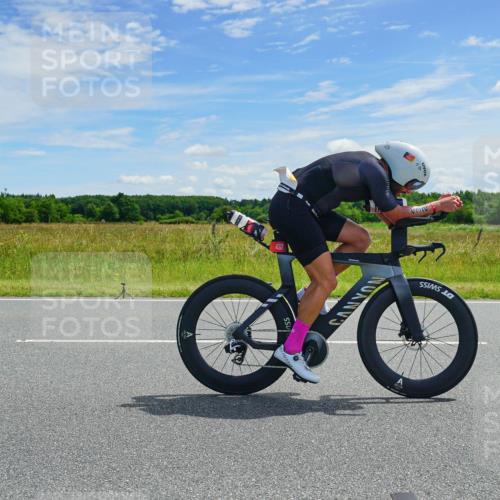 21.06.2026 - Viking Triathlon Michael Burmester http://msf.ph/oto/9879683 21.06.2026 12:35:00 Radfahren 96, 195, 197, 248, 389, 432, 590, 616 meine-sportfotos.de