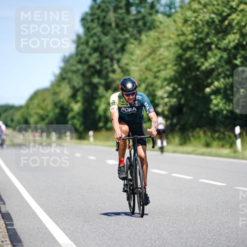 21.06.2026 - Viking Triathlon Michael Burmester http://msf.ph/oto/9879691 21.06.2026 13:15:48 Radfahren 139, 276, 401 meine-sportfotos.de