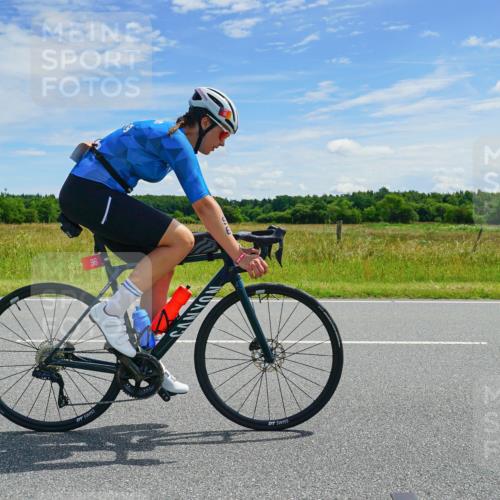 21.06.2026 - Viking Triathlon Michael Burmester http://msf.ph/oto/9879692 21.06.2026 12:35:01 Radfahren 96, 195, 197, 248, 389, 432, 590, 616 meine-sportfotos.de