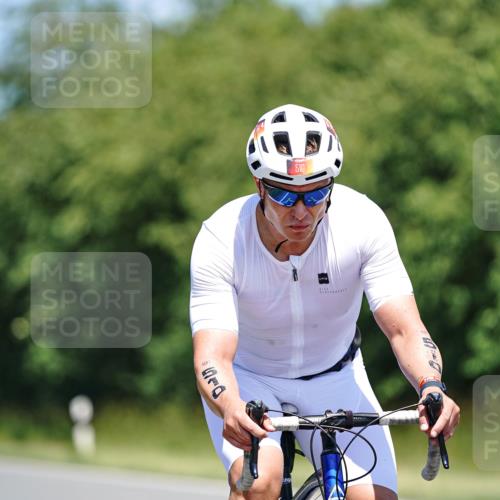 21.06.2026 - Viking Triathlon Michael Burmester http://msf.ph/oto/9879717 21.06.2026 13:16:03 Radfahren  meine-sportfotos.de