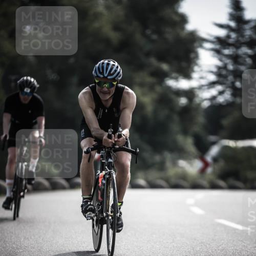 21.06.2026 - 29. Vierlanden-Triathlon H.Heesch http://msf.ph/oto/9879754 21.06.2026 09:12:15 Radfahren 32, 64, 116 meine-sportfotos.de