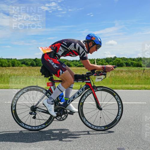 21.06.2026 - Viking Triathlon Michael Burmester http://msf.ph/oto/9879890 21.06.2026 12:38:05 Radfahren 185, 203, 378, 413, 461, 506, 550, 557 meine-sportfotos.de