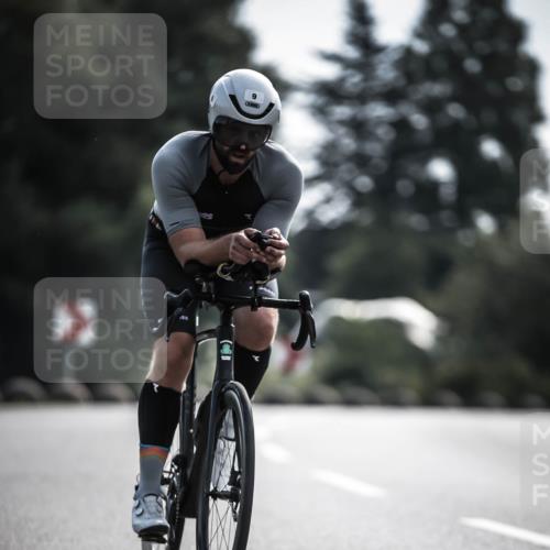21.06.2026 - 29. Vierlanden-Triathlon H.Heesch http://msf.ph/oto/9879893 21.06.2026 09:12:26 Radfahren 9, 23, 57 meine-sportfotos.de