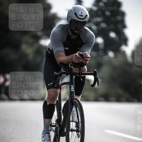 21.06.2026 - 29. Vierlanden-Triathlon H.Heesch http://msf.ph/oto/9879905 21.06.2026 09:12:26 Radfahren 9, 23, 57 meine-sportfotos.de