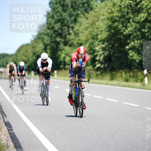 21.06.2026 - Viking Triathlon Michael Burmester http://msf.ph/oto/9880032 21.06.2026 13:18:27 Radfahren 24, 97 meine-sportfotos.de