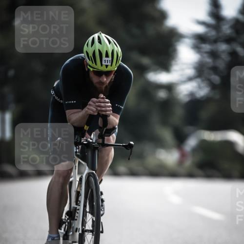 21.06.2026 - 29. Vierlanden-Triathlon H.Heesch http://msf.ph/oto/9880033 21.06.2026 09:12:36 Radfahren 23, 57, 111, 132, 290 meine-sportfotos.de