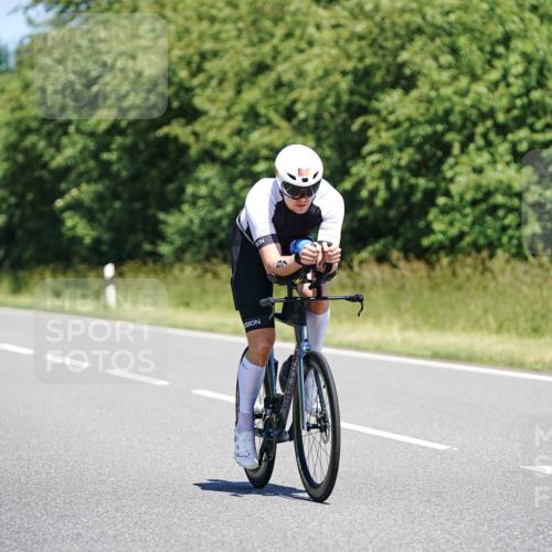 21.06.2026 - Viking Triathlon Michael Burmester http://msf.ph/oto/9880061 21.06.2026 13:18:29 Radfahren 24, 97, 344 meine-sportfotos.de