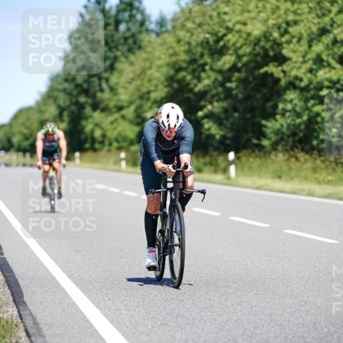21.06.2026 - Viking Triathlon Michael Burmester http://msf.ph/oto/9880076 21.06.2026 13:18:31 Radfahren 24, 97, 344 meine-sportfotos.de