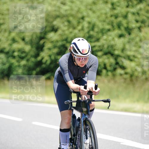 21.06.2026 - Viking Triathlon Michael Burmester http://msf.ph/oto/9880155 21.06.2026 13:18:50 Radfahren 305, 344, 463 meine-sportfotos.de