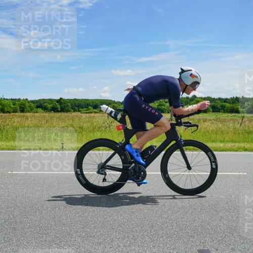 21.06.2026 - Viking Triathlon Michael Burmester http://msf.ph/oto/9880158 21.06.2026 12:41:25 Radfahren 43, 82, 117, 147, 183, 321, 369, 391, 425, 469, 491, 650 meine-sportfotos.de