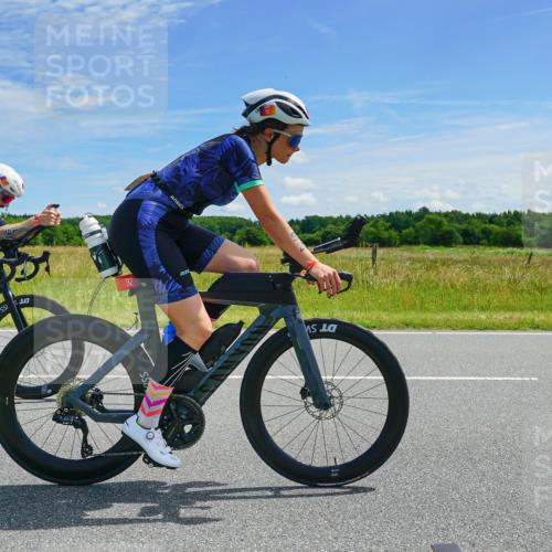 21.06.2026 - Viking Triathlon Michael Burmester http://msf.ph/oto/9880206 21.06.2026 12:42:34 Radfahren 61, 92, 134, 144, 170, 171, 222, 262, 318, 324, 577, 632 meine-sportfotos.de