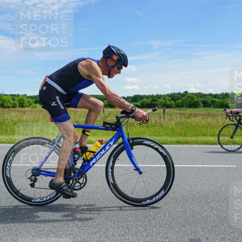 21.06.2026 - Viking Triathlon Michael Burmester http://msf.ph/oto/9880226 21.06.2026 12:42:52 Radfahren 134, 158, 160, 222, 318, 346 meine-sportfotos.de