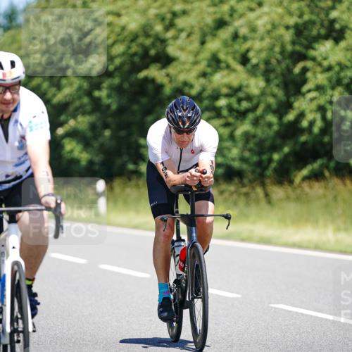 21.06.2026 - Viking Triathlon Michael Burmester http://msf.ph/oto/9880230 21.06.2026 13:19:03 Radfahren 39, 326 meine-sportfotos.de
