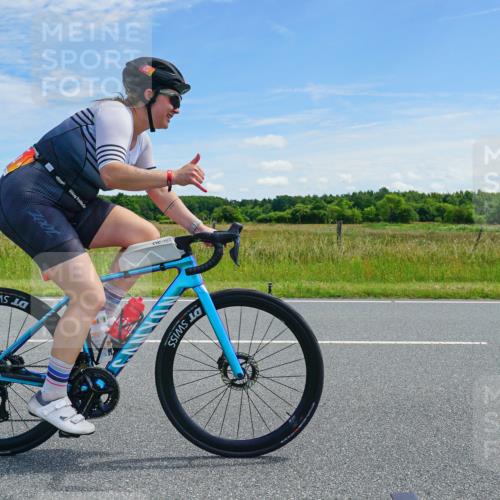 21.06.2026 - Viking Triathlon Michael Burmester http://msf.ph/oto/9880242 21.06.2026 12:43:11 Radfahren 160, 243, 346, 434, 472, 654 meine-sportfotos.de