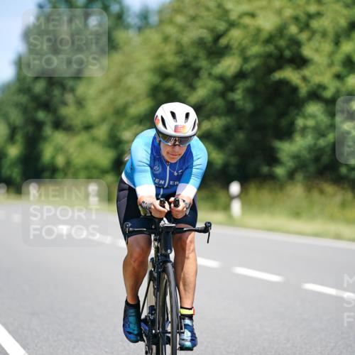 21.06.2026 - Viking Triathlon Michael Burmester http://msf.ph/oto/9880256 21.06.2026 13:19:12 Radfahren 39, 326 meine-sportfotos.de