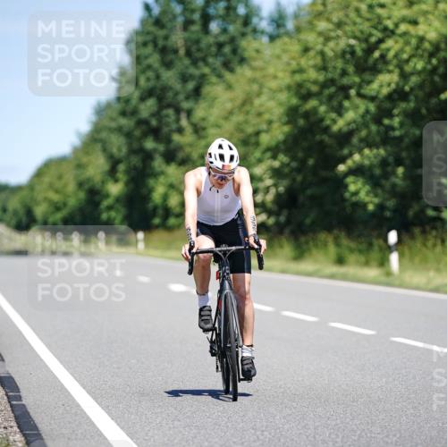 21.06.2026 - Viking Triathlon Michael Burmester http://msf.ph/oto/9880268 21.06.2026 13:19:23 Radfahren 326 meine-sportfotos.de