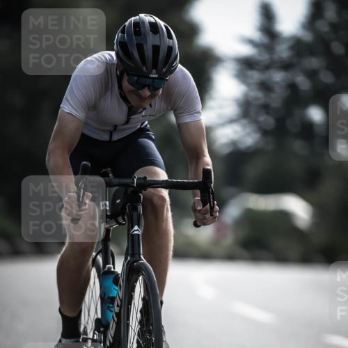 21.06.2026 - 29. Vierlanden-Triathlon H.Heesch http://msf.ph/oto/9880311 21.06.2026 09:12:56 Radfahren 20, 129, 137, 216 meine-sportfotos.de