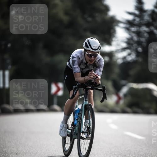 21.06.2026 - 29. Vierlanden-Triathlon H.Heesch http://msf.ph/oto/9880357 21.06.2026 09:13:05 Radfahren 21, 207, 216, 244 meine-sportfotos.de
