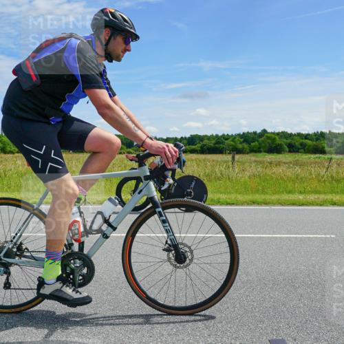 21.06.2026 - Viking Triathlon Michael Burmester http://msf.ph/oto/9880404 21.06.2026 12:44:30 Radfahren 59, 102, 161, 207, 341, 353, 395, 456, 534, 564, 623 meine-sportfotos.de