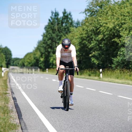 21.06.2026 - Viking Triathlon Michael Burmester http://msf.ph/oto/9880459 21.06.2026 13:20:43 Radfahren 237, 617 meine-sportfotos.de