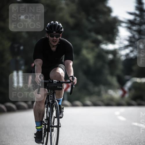21.06.2026 - 29. Vierlanden-Triathlon H.Heesch http://msf.ph/oto/9880491 21.06.2026 09:13:14 Radfahren 19, 46, 54 meine-sportfotos.de