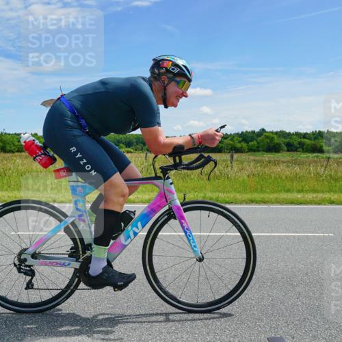 21.06.2026 - Viking Triathlon Michael Burmester http://msf.ph/oto/9880520 21.06.2026 12:45:24 Radfahren 39, 48, 91, 132, 173, 182, 249, 254, 306, 309, 538 meine-sportfotos.de