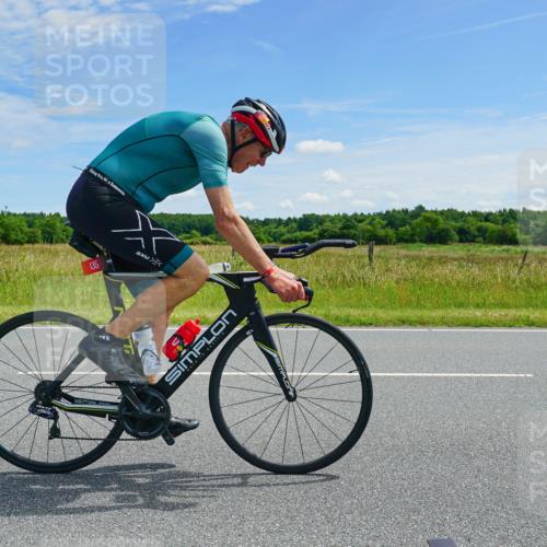 21.06.2026 - Viking Triathlon Michael Burmester http://msf.ph/oto/9880539 21.06.2026 12:45:41 Radfahren 54, 135, 205, 249, 254, 309, 309 meine-sportfotos.de