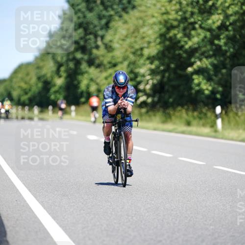 21.06.2026 - Viking Triathlon Michael Burmester http://msf.ph/oto/9880543 21.06.2026 13:22:53 Radfahren 495 meine-sportfotos.de