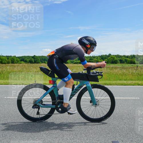 21.06.2026 - Viking Triathlon Michael Burmester http://msf.ph/oto/9880544 21.06.2026 12:45:46 Radfahren 54, 135, 205, 254, 309, 421 meine-sportfotos.de