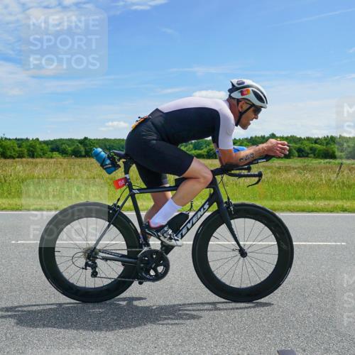 21.06.2026 - Viking Triathlon Michael Burmester http://msf.ph/oto/9880568 21.06.2026 12:46:02 Radfahren 205, 238, 352, 352, 421, 442, 561 meine-sportfotos.de