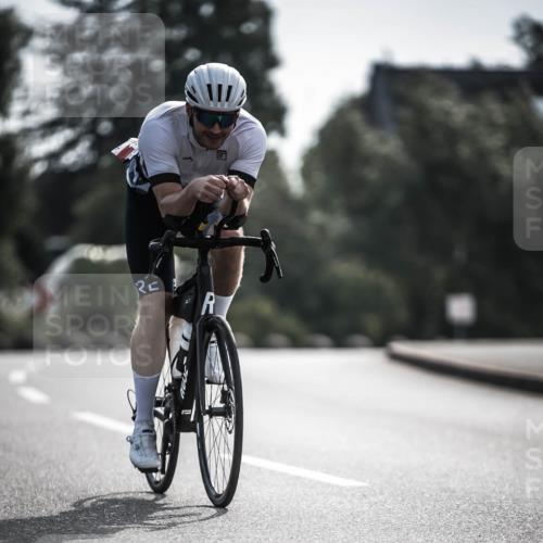 21.06.2026 - 29. Vierlanden-Triathlon H.Heesch http://msf.ph/oto/9880622 21.06.2026 09:13:30 Radfahren 74 meine-sportfotos.de