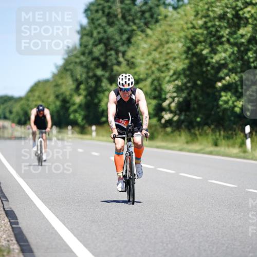 21.06.2026 - Viking Triathlon Michael Burmester http://msf.ph/oto/9880657 21.06.2026 13:24:12 Radfahren 282, 331, 658 meine-sportfotos.de