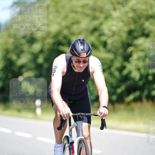 21.06.2026 - Viking Triathlon Michael Burmester http://msf.ph/oto/9880684 21.06.2026 13:24:17 Radfahren 282, 331, 658 meine-sportfotos.de