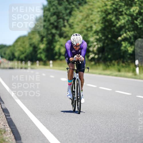 21.06.2026 - Viking Triathlon Michael Burmester http://msf.ph/oto/9880737 21.06.2026 13:24:31 Radfahren 335, 658 meine-sportfotos.de