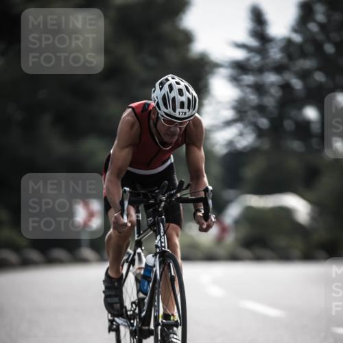 21.06.2026 - 29. Vierlanden-Triathlon H.Heesch http://msf.ph/oto/9880752 21.06.2026 09:13:57 Radfahren 8, 178 meine-sportfotos.de