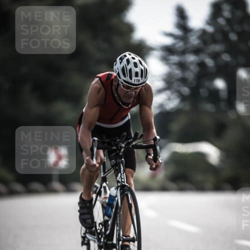 21.06.2026 - 29. Vierlanden-Triathlon H.Heesch http://msf.ph/oto/9880755 21.06.2026 09:13:57 Radfahren 8, 178 meine-sportfotos.de