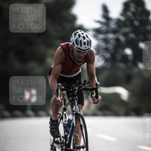 21.06.2026 - 29. Vierlanden-Triathlon H.Heesch http://msf.ph/oto/9880760 21.06.2026 09:13:57 Radfahren 8, 178 meine-sportfotos.de
