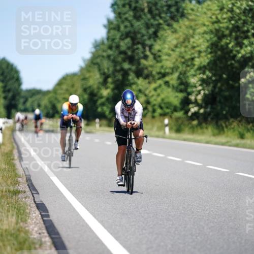 21.06.2026 - Viking Triathlon Michael Burmester http://msf.ph/oto/9880763 21.06.2026 13:24:41 Radfahren 335 meine-sportfotos.de