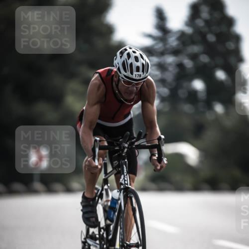 21.06.2026 - 29. Vierlanden-Triathlon H.Heesch http://msf.ph/oto/9880765 21.06.2026 09:13:57 Radfahren 8, 178 meine-sportfotos.de