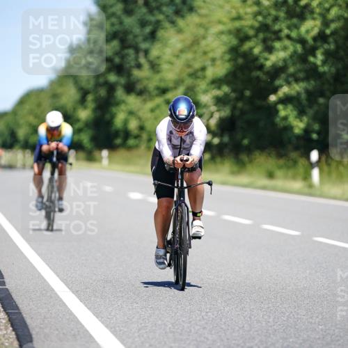 21.06.2026 - Viking Triathlon Michael Burmester http://msf.ph/oto/9880770 21.06.2026 13:24:41 Radfahren 335 meine-sportfotos.de
