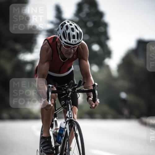21.06.2026 - 29. Vierlanden-Triathlon H.Heesch http://msf.ph/oto/9880783 21.06.2026 09:13:57 Radfahren 8, 178 meine-sportfotos.de