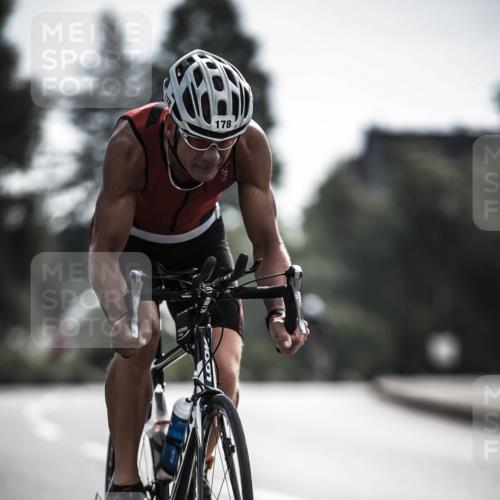 21.06.2026 - 29. Vierlanden-Triathlon H.Heesch http://msf.ph/oto/9880792 21.06.2026 09:13:57 Radfahren 8, 178 meine-sportfotos.de